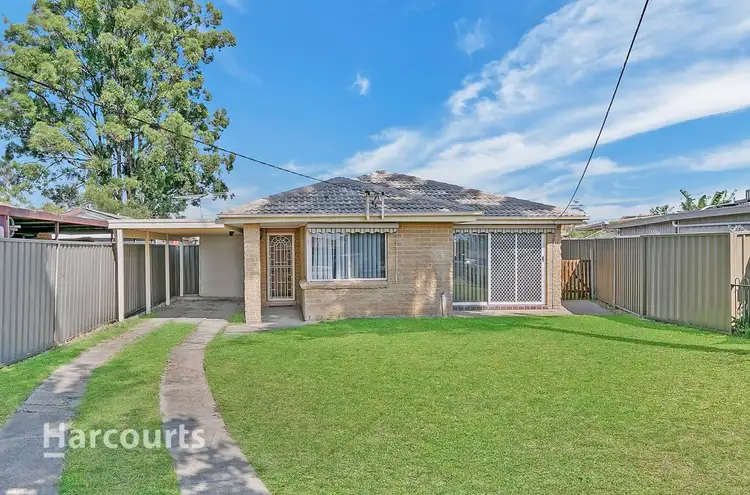 13 Iluka Place, Hebersham NSW 2770
