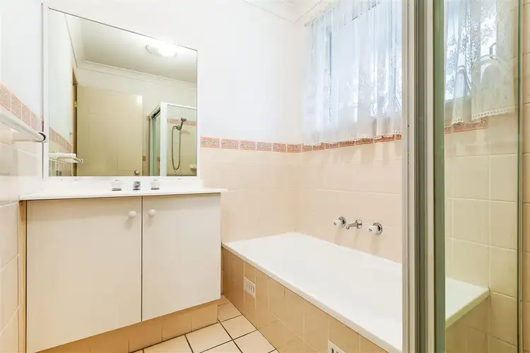 Seventh view of Homely house listing, 2 Hague Place, Oakhurst NSW 2761