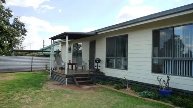 1A Lewis Street, Cobar NSW 2835