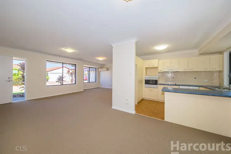 Fourth view of Homely villa listing, 3 Seabreeze Ct, Sandstone Point QLD 4511
