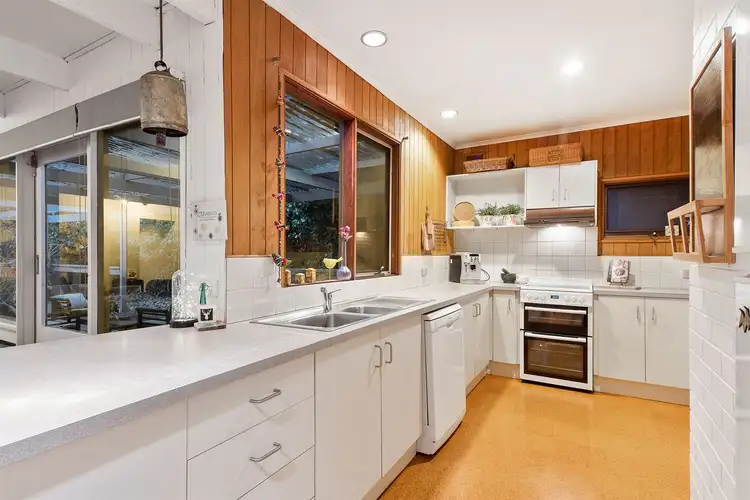 Third view of Homely house listing, 8 Rosslyn Ave, Seaford VIC 3198