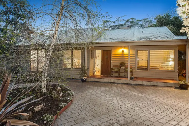 Fourth view of Homely house listing, 8 Rosslyn Ave, Seaford VIC 3198