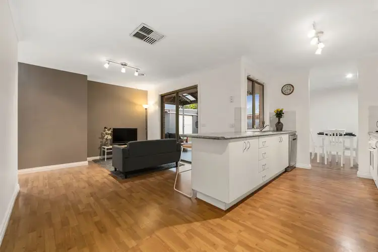 Fifth view of Homely house listing, 2 Palma Court, Frankston South VIC 3199