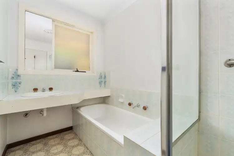 Sixth view of Homely unit listing, 2/17 St Johns Avenue, Frankston VIC 3199