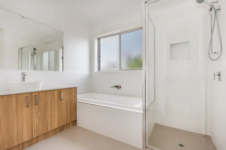 Fifth view of Homely unit listing, 2/4 Levoca Court, Bell Park VIC 3215