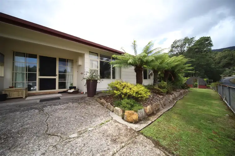 2 Baillieu Street, Rosebery TAS 7470