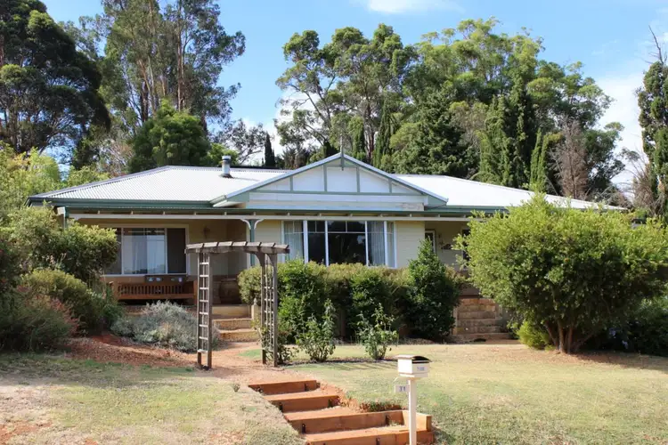 31 Forrest St, Bridgetown WA 6255