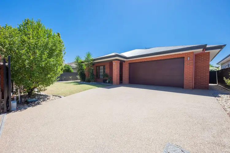 Second view of Homely house listing, 30 Steane Street, Wangaratta VIC 3677