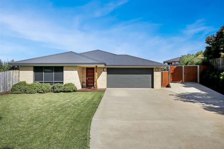 11 Vale Court, Leongatha VIC 3953