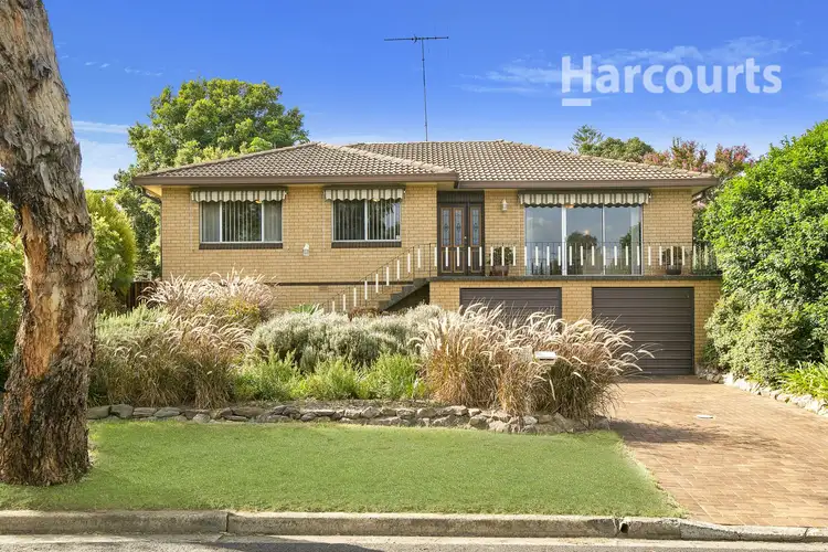 6 Wyangala Crescent, Leumeah NSW 2560
