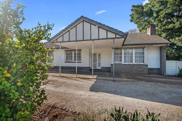 2 Yorktown Road, Elizabeth East SA 5112