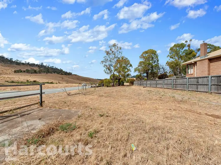 16 Plymouth Road, Gagebrook TAS 7030