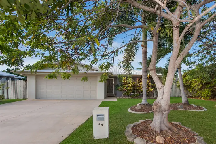 38 Hilton Way, Mount Louisa QLD 4814