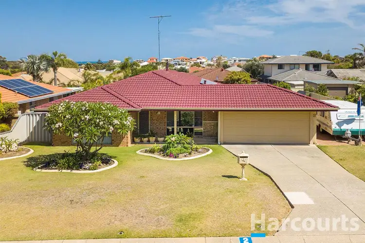 Fourth view of Homely house listing, 2 Petrel Close, Halls Head WA 6210