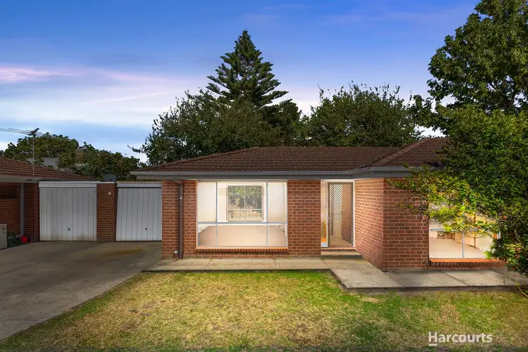 2/11A Rosebery Street, Lang Lang VIC 3984