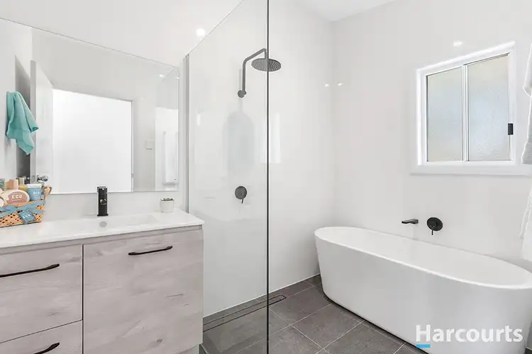 Fourth view of Homely house listing, 7 Valley View Crescent, Glendale NSW 2285