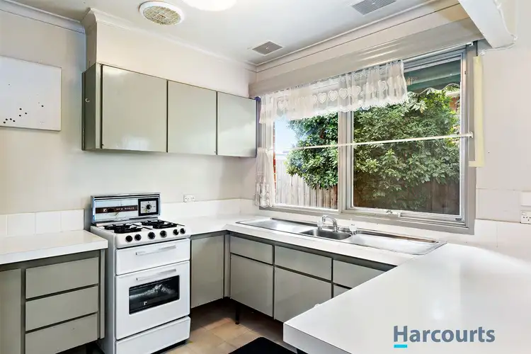 Sixth view of Homely unit listing, 2/211 Ferntree Gully Road, Mount Waverley VIC 3149