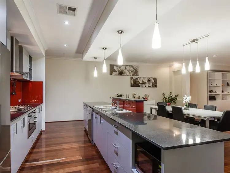 Fifth view of Homely house listing, 42 Belmore Bend, Aubin Grove WA 6164