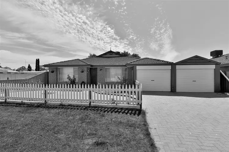 85 Kookaburra Drive, Greenfields WA 6210