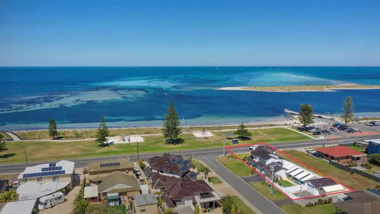 316 Safety Bay Road, Safety Bay WA 6169
