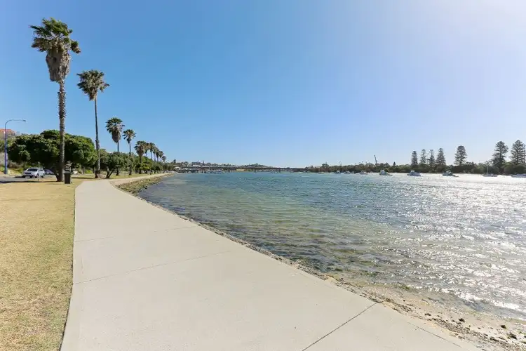 Main view of Homely unit listing, 3/38 Riverside Road, East Fremantle WA 6158