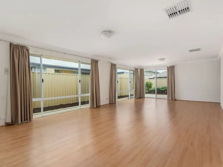 Sixth view of Homely house listing, 6 Lexar Bend, Shoalwater WA 6169