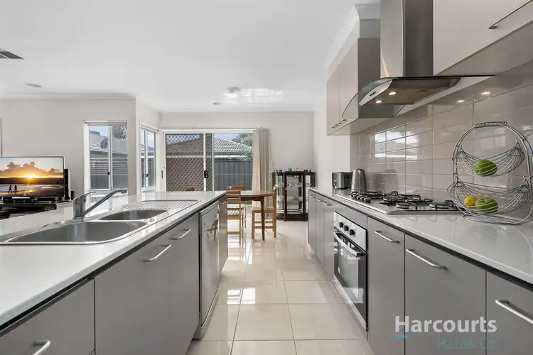 Second view of Homely house listing, 8 Gerald Street, Craigieburn VIC 3064