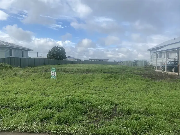 29 Free Street, Nobby QLD 4360