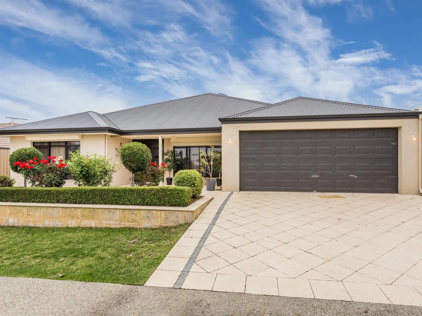 Main view of Homely house listing, 27 Adromeda Link, Aubin Grove WA 6164