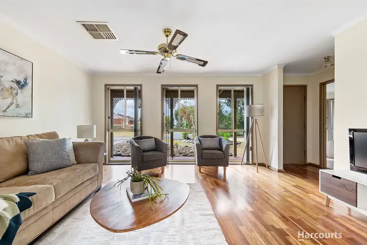 17 Dairy Place, Skye VIC 3977