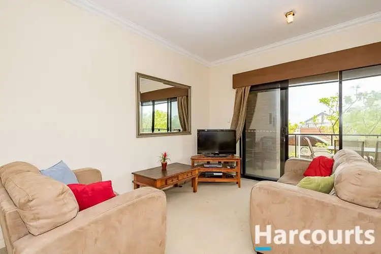 Fourth view of Homely apartment listing, 2/37 Dolphin Drive, Mandurah WA 6210