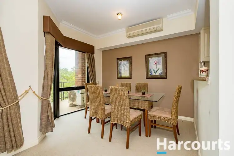 Fifth view of Homely apartment listing, 2/37 Dolphin Drive, Mandurah WA 6210