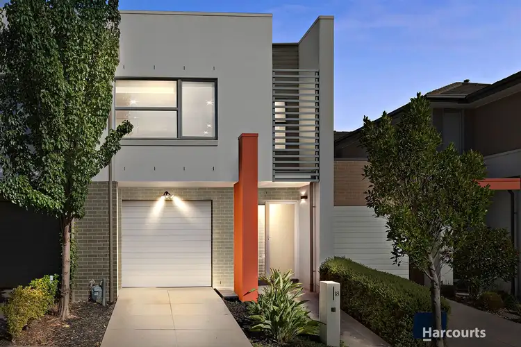 18 Brunton Crescent, Mulgrave VIC 3170