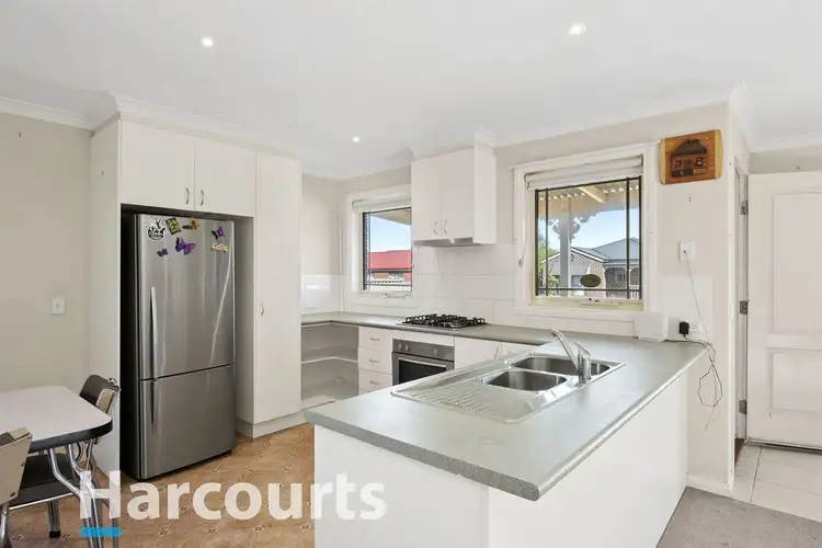 Second view of Homely house listing, 39 Yarra Park Drive, Sebastopol VIC 3356