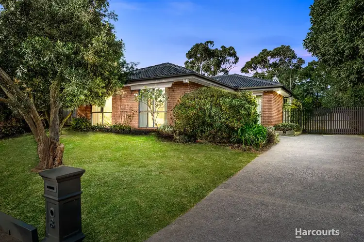 8 Marsden Court, Cranbourne North VIC 3977
