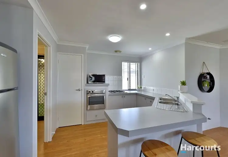 Sixth view of Homely semi-detached listing, 2A Coral Court, Halls Head WA 6210