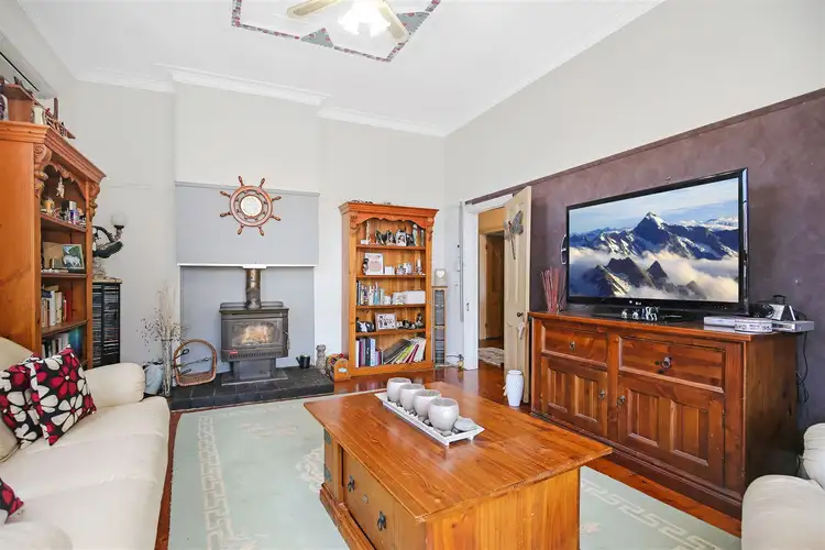 Fifth view of Homely house listing, 33 Ritchie Street, Leongatha VIC 3953