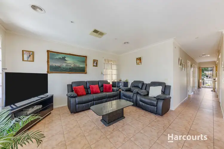 Sixth view of Homely unit listing, 10 Runcorn Crescent, Deer Park VIC 3023