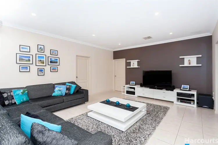 Fifth view of Homely house listing, 1 Hansen Vista, Landsdale WA 6065