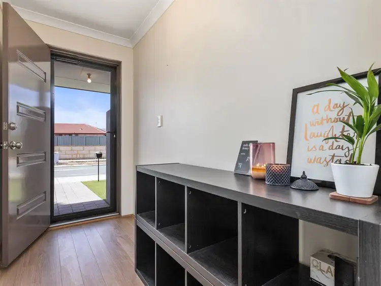 Second view of Homely house listing, 5 Wadham Link, Piara Waters WA 6112