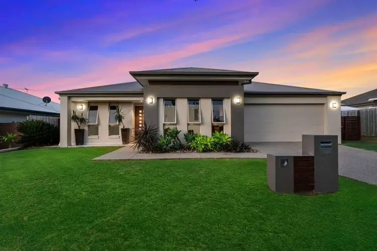 Second view of Homely house listing, 19 Baybreeze Crescent, Murrumba Downs QLD 4503