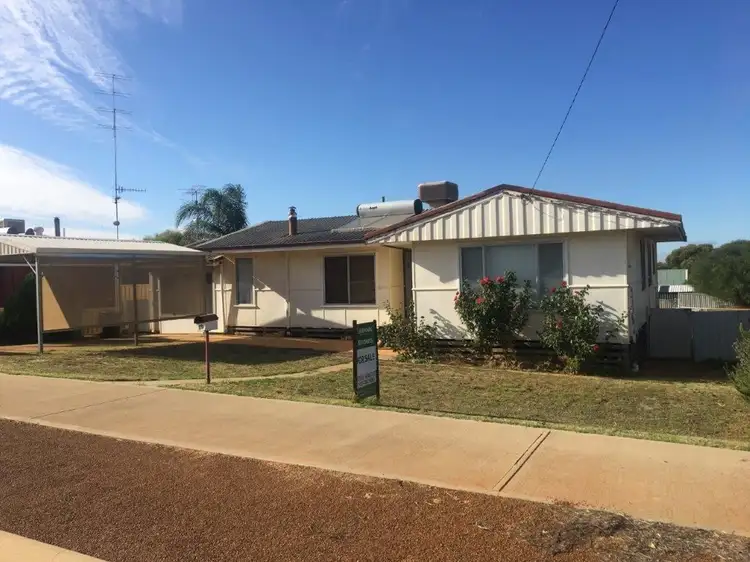 12 Janes Drive, Corrigin WA 6375