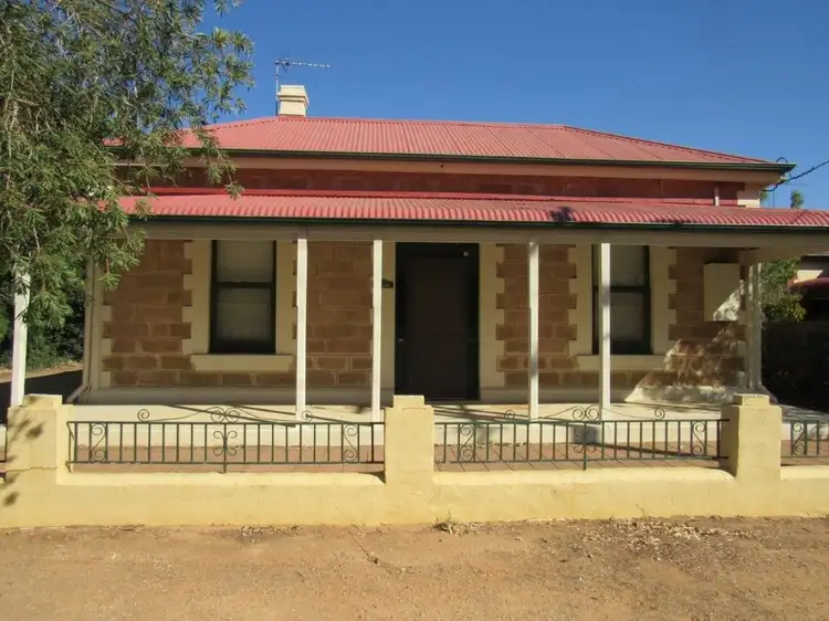 98 Kitchener Street, Peterborough SA 5422