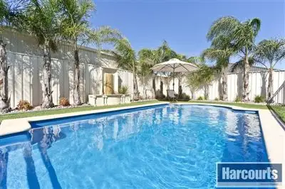 13 Newhaven Tce, Burton SA