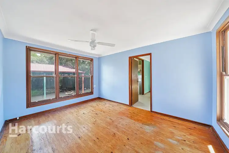 Second view of Homely house listing, 6 Harrah Place, Bradbury NSW 2560