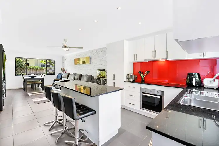 5/188 High Street, Southport QLD 4215