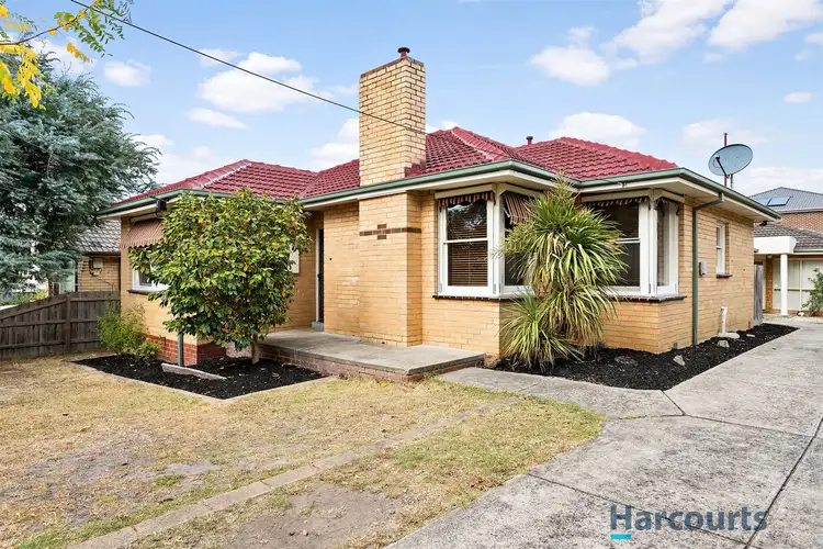 Main view of Homely unit listing, 1/10 Boyanna Road, Glen Waverley VIC 3150