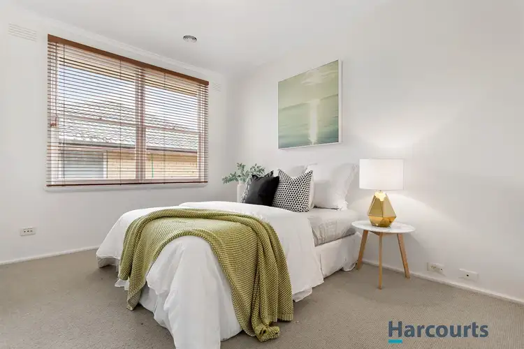 Fifth view of Homely unit listing, 1/10 Boyanna Road, Glen Waverley VIC 3150