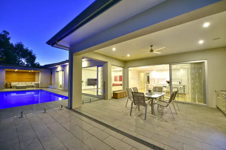 106 Highfield Drive, Craigburn Farm SA 5051
