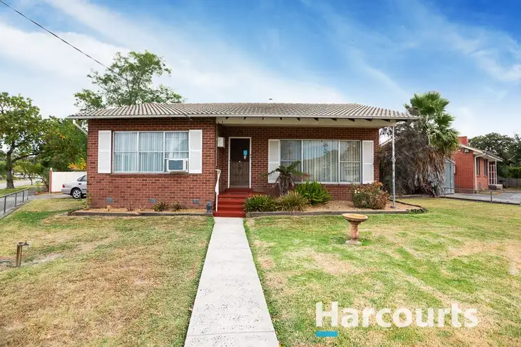 7 Rowan Drive, Doveton VIC 3177